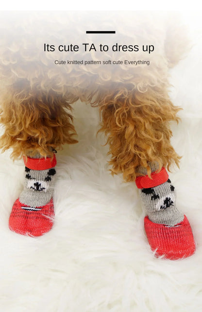 Warme Hundesocken für Pfotenschutz