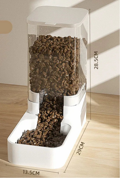 Futter- und Wasserspender für Katzen & Hunde