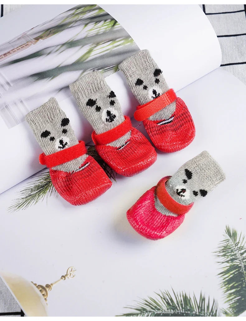 Warme Hundesocken für Pfotenschutz