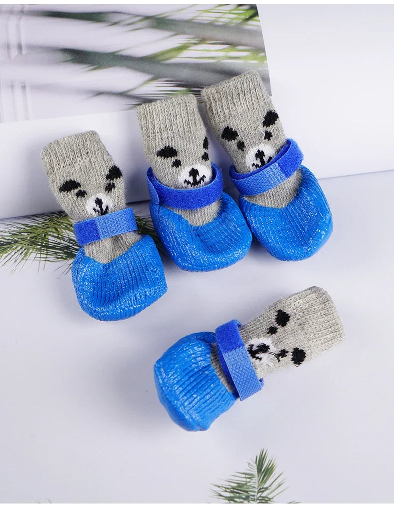 Warme Hundesocken für Pfotenschutz